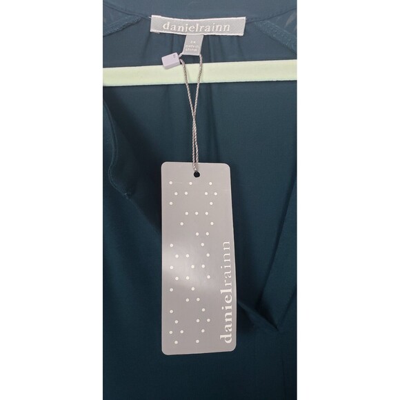 Daniel Rainn Blouse Top Plus 3X Hunter Green Pintuck Polka Dot Sheer Shoulders - Picture 4 of 9